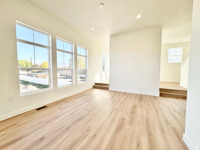 1717 N 1625 W, Layton, UT 84041