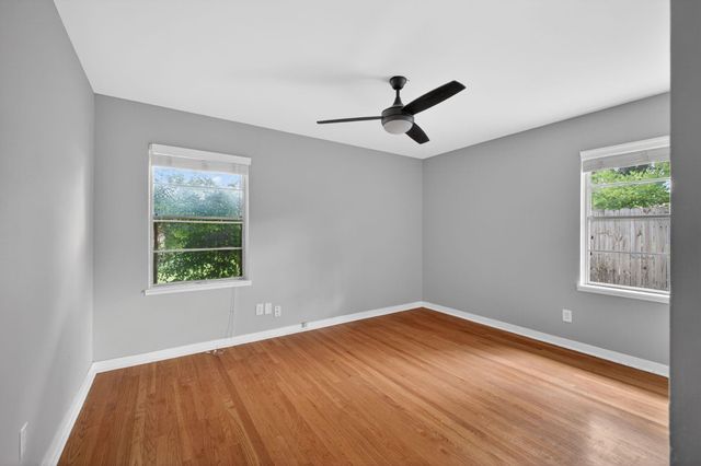 2322 Poinciana Drive, Houston, TX 77018
