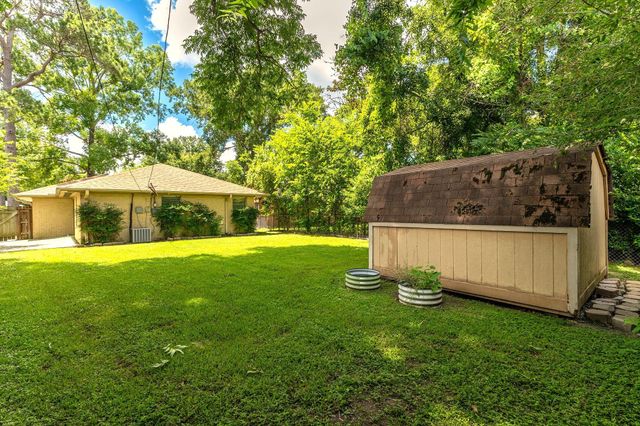 2322 Poinciana Drive, Houston, TX 77018