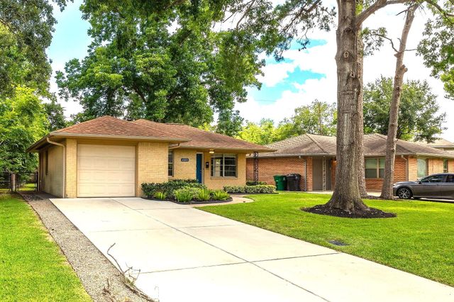 2322 Poinciana Drive, Houston, TX 77018