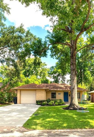 2322 Poinciana Drive, Houston, TX 77018