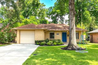 2322 Poinciana Drive, Houston, TX 77018