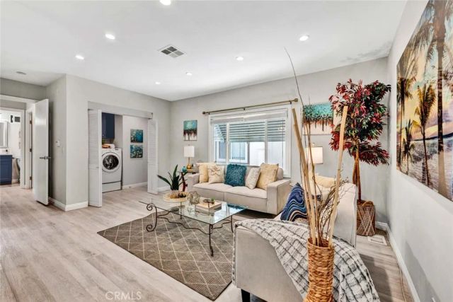 5200 Irvine Boulevard 286, Irvine, CA 92620