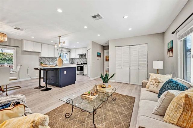 5200 Irvine Boulevard 286, Irvine, CA 92620
