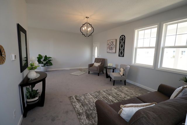 2846 Turnpointe Blvd Unit F, New Haven, IN 46774