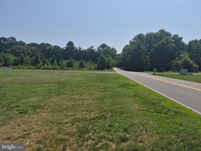 1043 CAMP RD, Denton, MD 21629