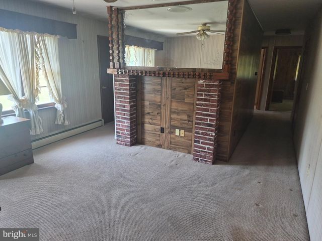 1043 CAMP RD, Denton, MD 21629