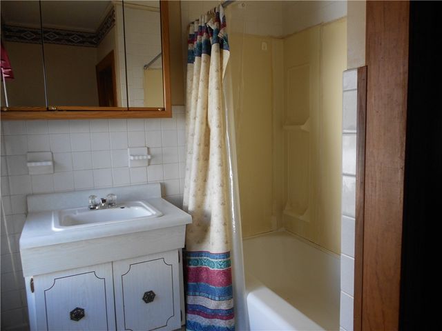 862 Magee Street, Elmira City, NY 14901