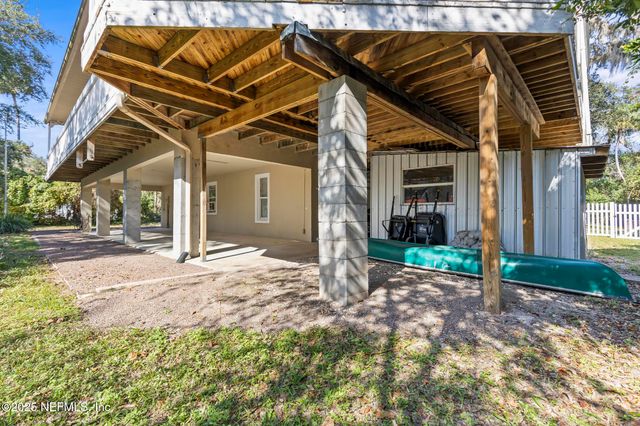 4 PAMELA Parkway, Palm Coast, FL 32137