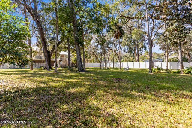 4 PAMELA Parkway, Palm Coast, FL 32137