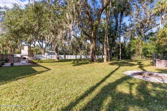 4 PAMELA Parkway, Palm Coast, FL 32137