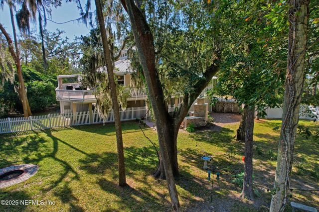 4 PAMELA Parkway, Palm Coast, FL 32137