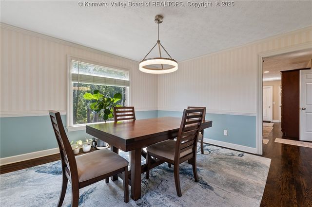 517 Weimer Avenue, St Albans, WV 25177