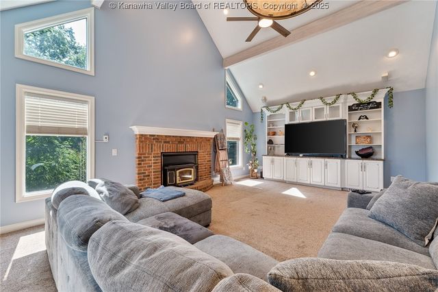 517 Weimer Avenue, St Albans, WV 25177