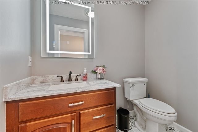 517 Weimer Avenue, St Albans, WV 25177