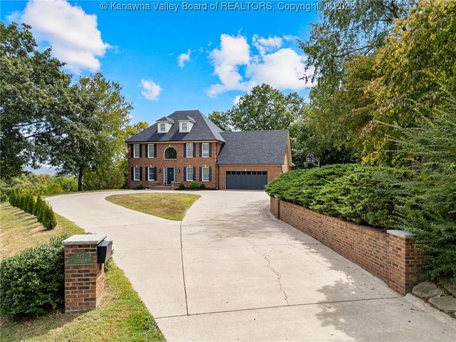 517 Weimer Avenue, St Albans, WV 25177