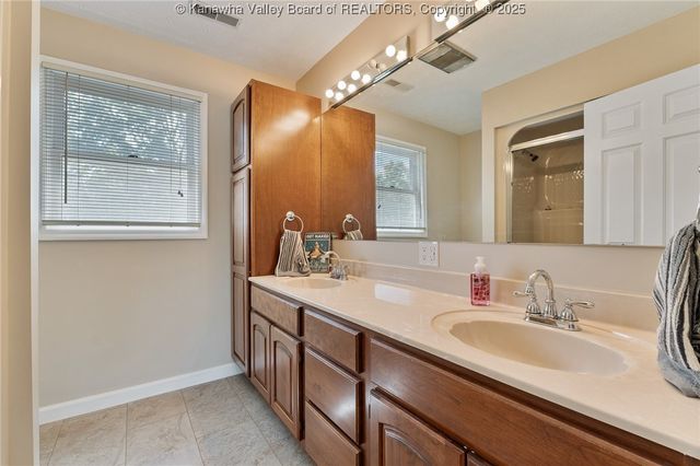 517 Weimer Avenue, St Albans, WV 25177