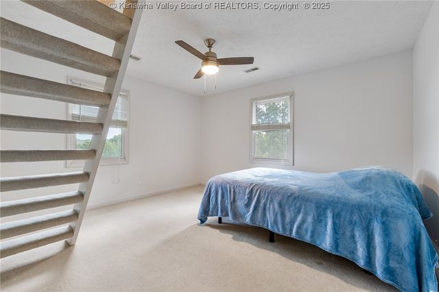 517 Weimer Avenue, St Albans, WV 25177