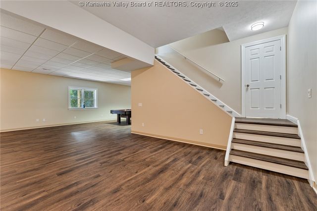 517 Weimer Avenue, St Albans, WV 25177