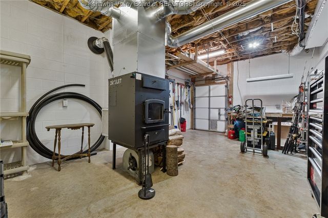 517 Weimer Avenue, St Albans, WV 25177