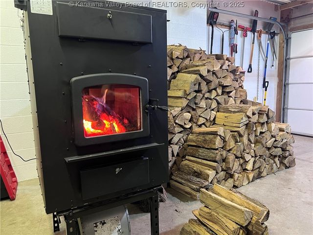 517 Weimer Avenue, St Albans, WV 25177