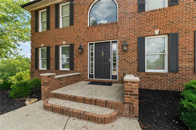 517 Weimer Avenue, St Albans, WV 25177