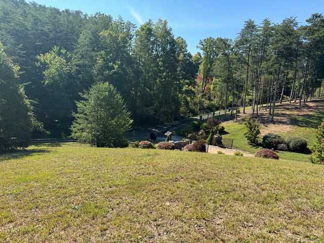 313 Golden Eagle Circle, Turtletown, TN 37391