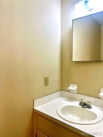 1205 Seth Johnson Drive, Montgomery, AL 36116