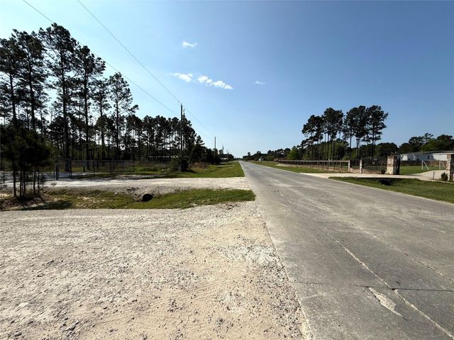 3460 County Road 5018, Cleveland, TX 77327