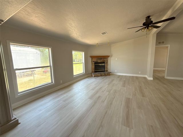 3460 County Road 5018, Cleveland, TX 77327