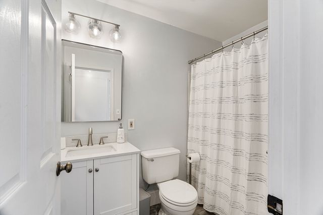 289 Essex St 407, Salem, MA 01970