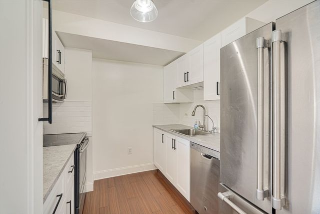 289 Essex St 407, Salem, MA 01970