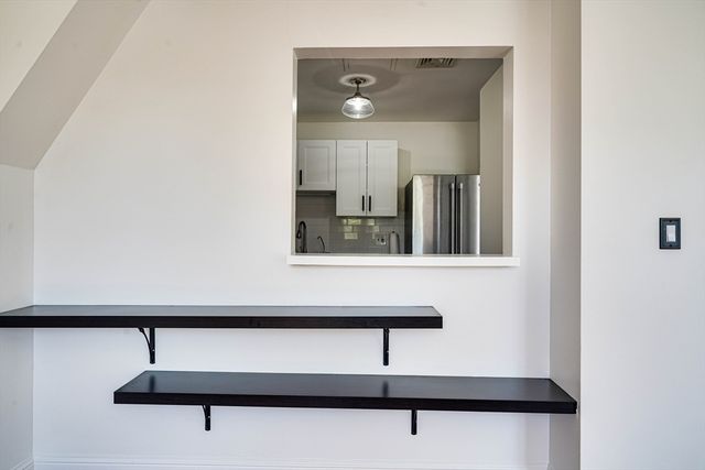 289 Essex St 407, Salem, MA 01970