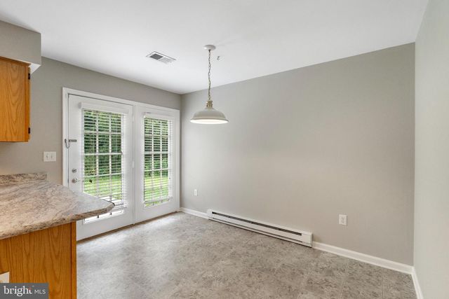 10121 SAINT GEORGE CIR, Hagerstown, MD 21740