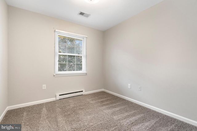 10121 SAINT GEORGE CIR, Hagerstown, MD 21740