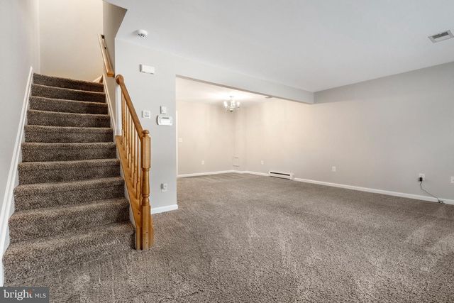 10121 SAINT GEORGE CIR, Hagerstown, MD 21740