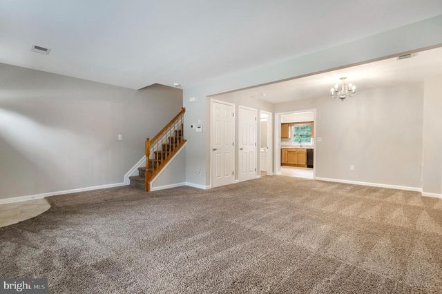 10121 SAINT GEORGE CIR, Hagerstown, MD 21740