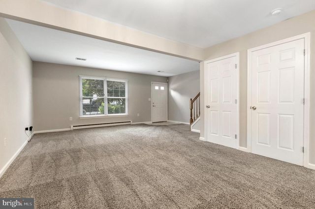 10121 SAINT GEORGE CIR, Hagerstown, MD 21740
