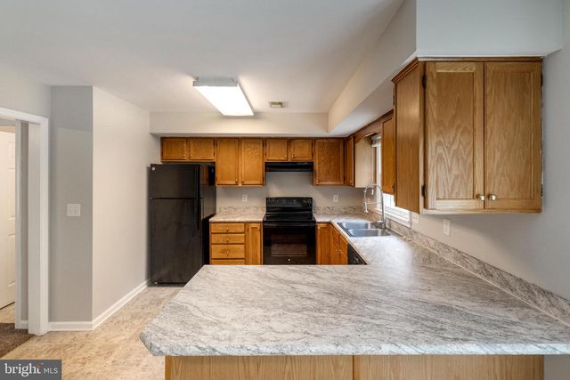 10121 SAINT GEORGE CIR, Hagerstown, MD 21740