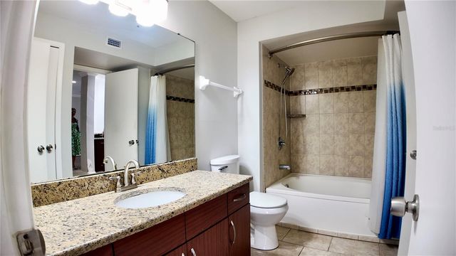 486 N PIN OAK PLACE 202, Longwood, FL 32779