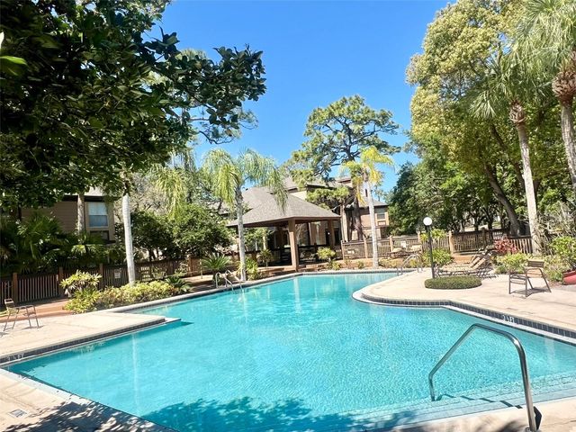 486 N PIN OAK PLACE 202, Longwood, FL 32779