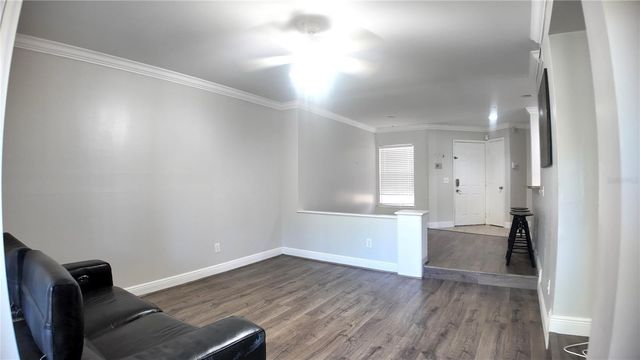 486 N PIN OAK PLACE 202, Longwood, FL 32779