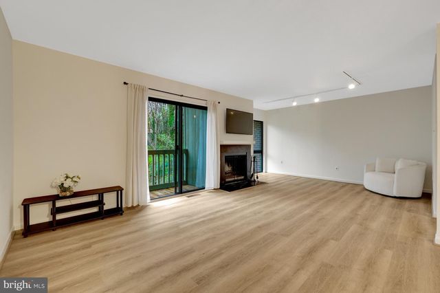 1752 WAINWRIGHT DR, Reston, VA 20190