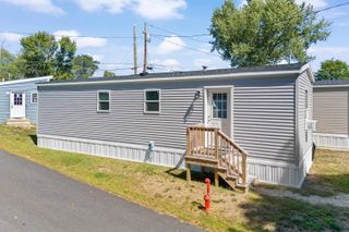 1338 Woodbury Avenue # 10, Portsmouth, NH 03801