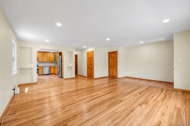245-47 60th Avenue, Little Neck, NY 11362