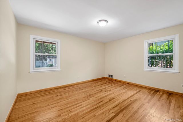 245-47 60th Avenue, Little Neck, NY 11362