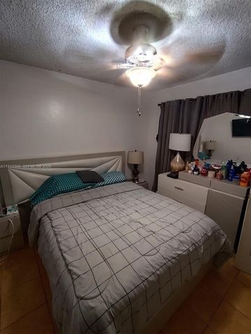 19781 SW 114th Ave 142, Miami, FL 33157