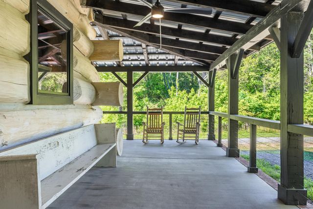 11716 S Crestwood Trail, Harrison, TN 37341
