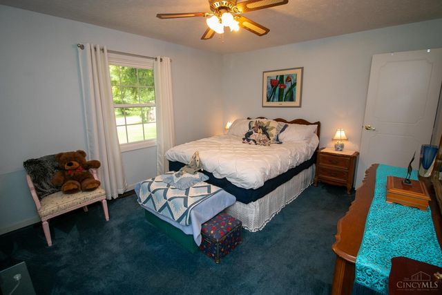 902 N Bickett Road, Xenia Twp, OH 45385