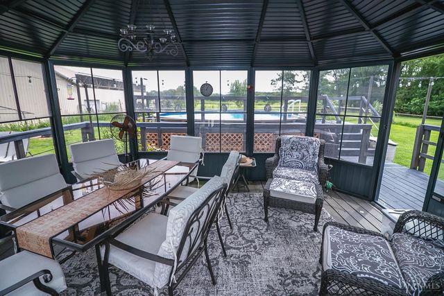 902 N Bickett Road, Xenia Twp, OH 45385
